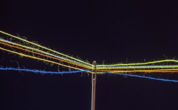 Jak podłączyć oświetlenie Bezpuszkowo?