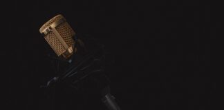 Czy Radio Makita jest wodoszczelny?