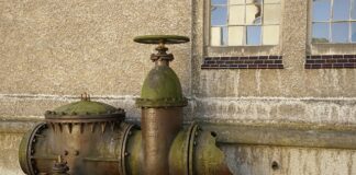 Jakie są wady sterowania PWM?