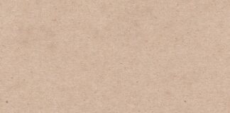 Czy paczka musi być w kartonie InPost?