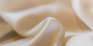 Jaki materiał na pufę?