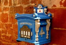 Jak najtaniej wysłać paczkę na poczcie? Jak najtaniej wysłać paczkę na poczcie?