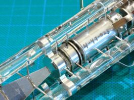 Czym się różni emiter od petardy?