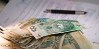 Małe wydatki, które co miesiąc zjadają twój budżet wydatki